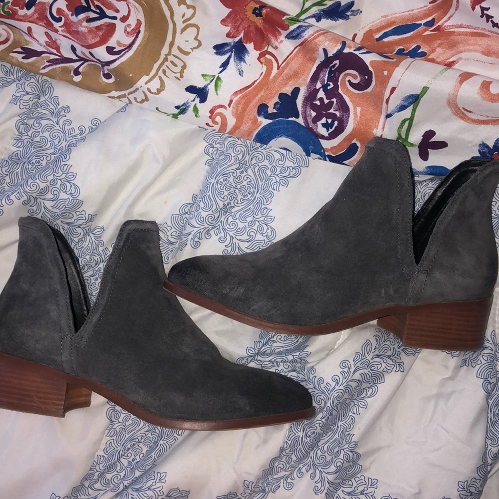 Steve Madden Grey Booties